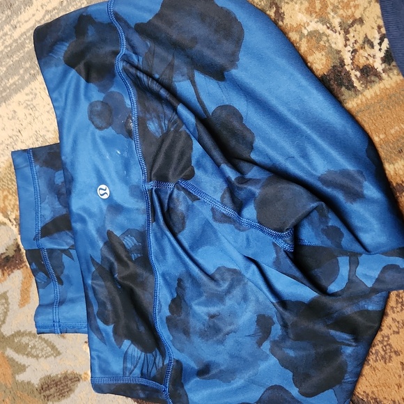 Lululemon Leggings - Picture 2 of 8